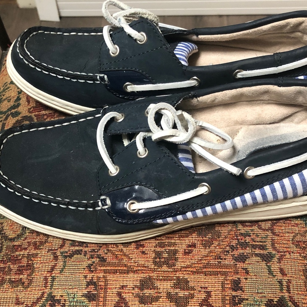 Bass Navy and White womens Boat Shoes - Picture 3 of 6